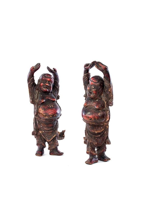 Due figure orientali in legno   - Asta Antiquariato - Incanto Casa d'Aste e Galleria