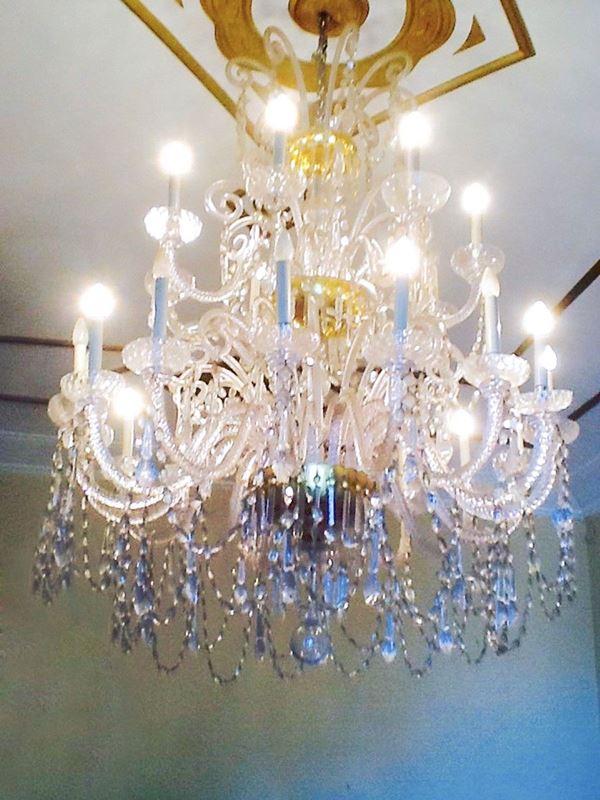 Grande lampadario in vetro e c  - Auction Antiquariato - Incanto Casa d'Aste e Galleria