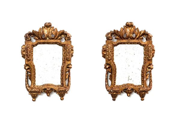 Due specchierine in legno scol  - Asta Antiquariato - Incanto Casa d'Aste e Galleria