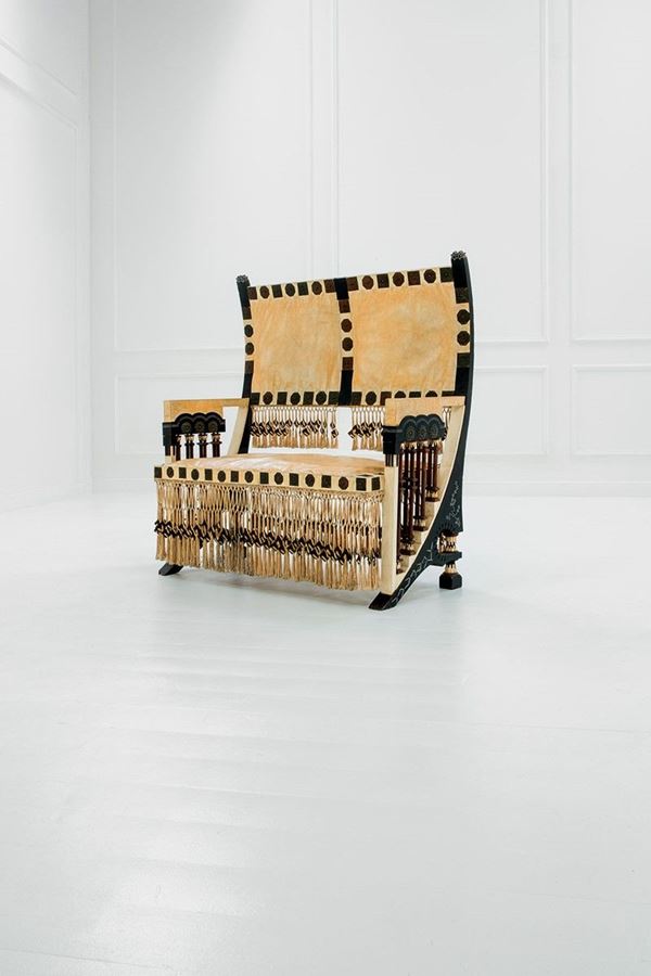 Carlo Bugatti : Panca
Legno di noce ebanizzat  - Auction Design - Incanto Casa d'Aste e Galleria