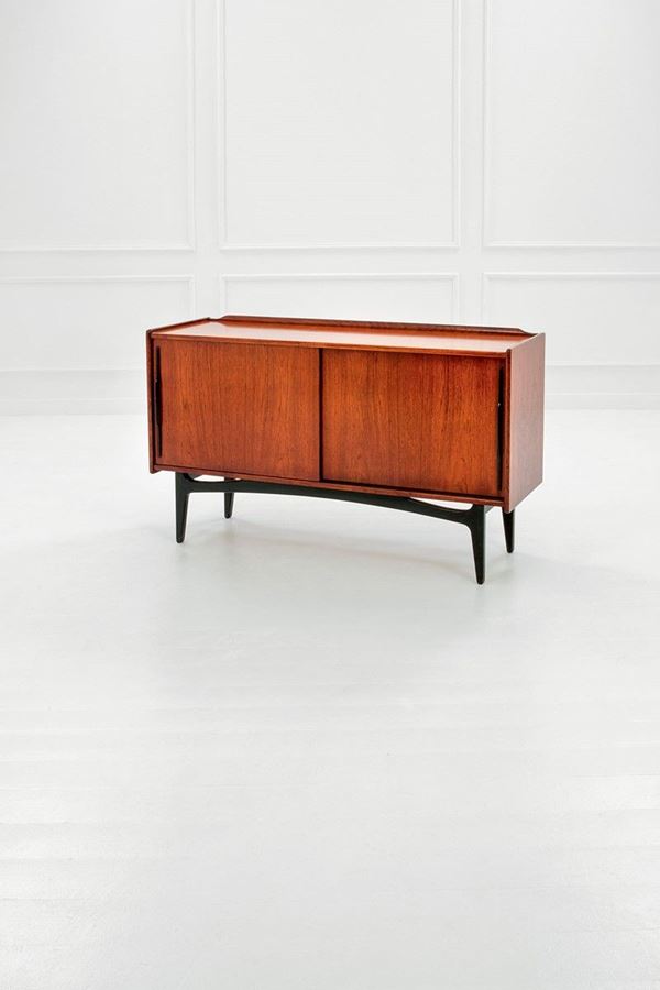 Fredrik Kayser - Credenza
Legno di teak, legno