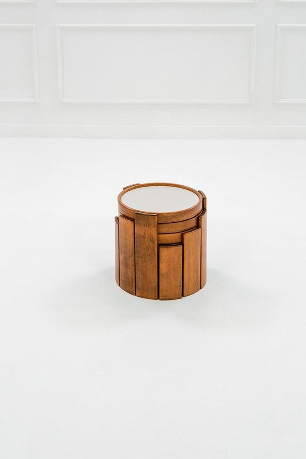 Gianfranco Frattini : Quattro tavolini sovrapponibil  - Asta Design - Incanto Casa d'Aste e Galleria