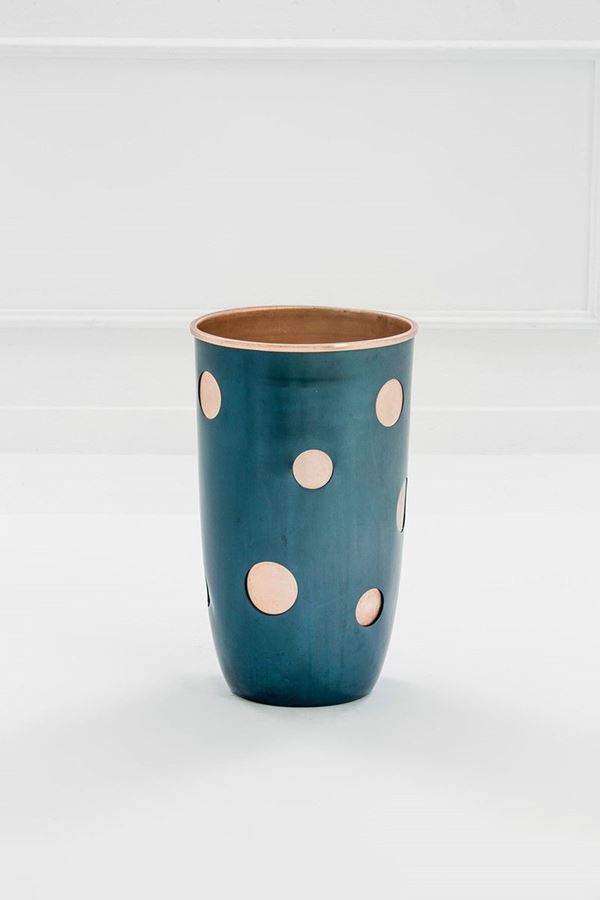 Ettore Sottsass - Vaso portaombrelli
Alluminio 