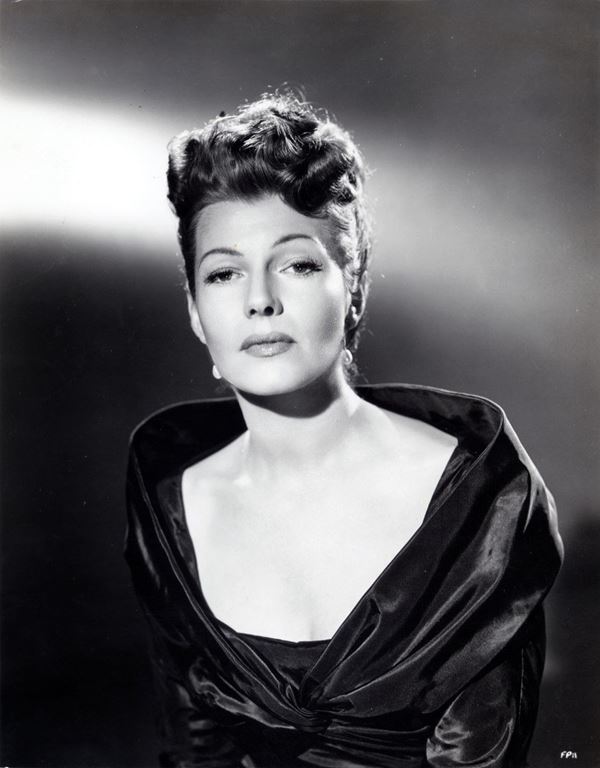 Rita Hayworth sul set del film