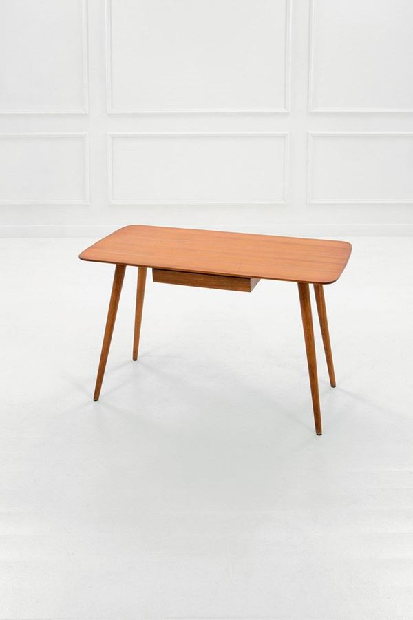Scrittoio
Legno di teak.
Dan  - Auction Design - Incanto Casa d'Aste e Galleria