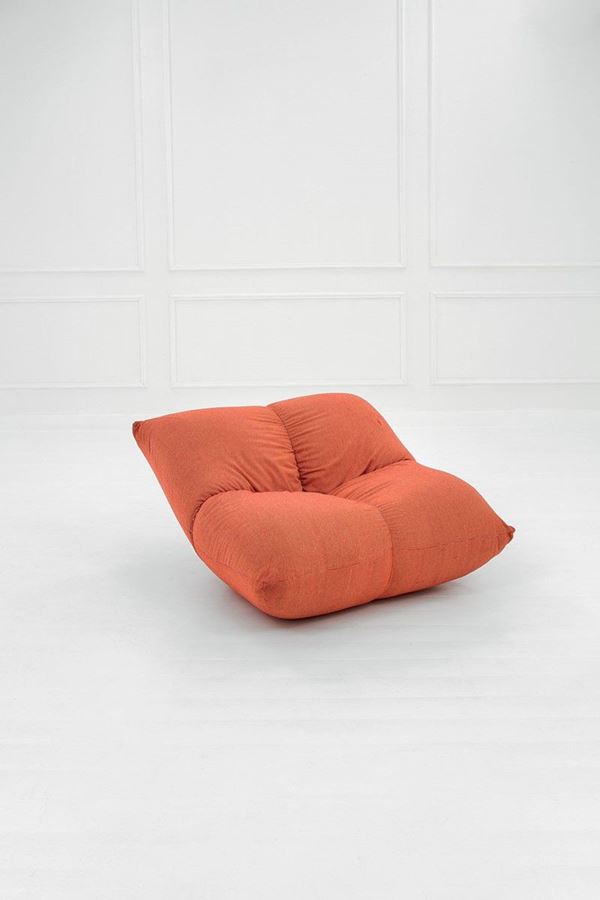 M.V. Corradi : Poltrona della serie Arrow
Po  - Asta Design - Incanto Casa d'Aste e Galleria