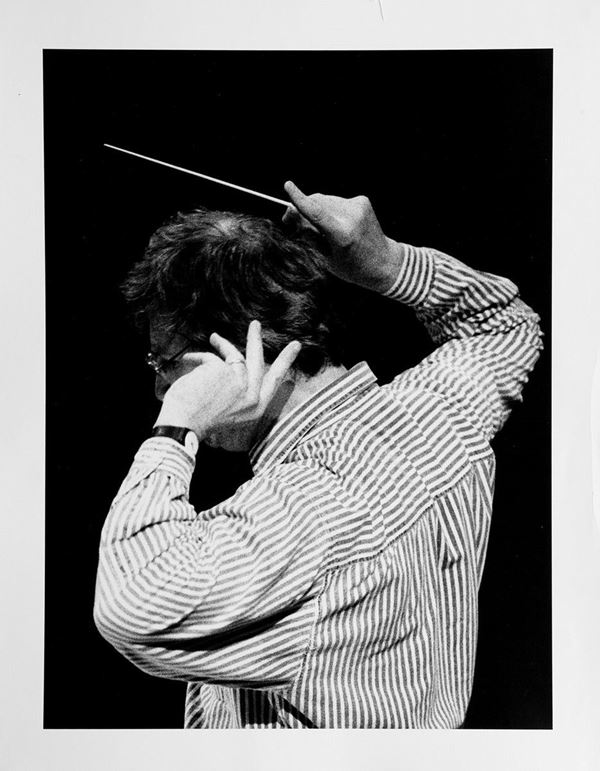 Lelli e Masotti - Sir John Eliot Gardiner
Stamp