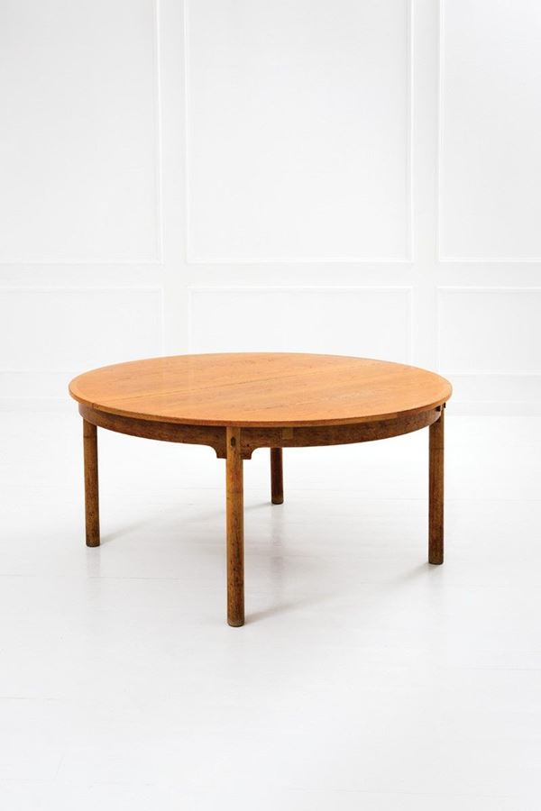 Borge Mogensen : Grande tavolo estensibile
Leg  - Asta The Beat of Design - Incanto Casa d'Aste e Galleria
