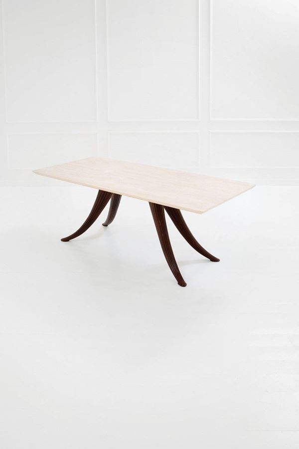 Osvaldo Borsani - Tavolo
Struttura in legno di 