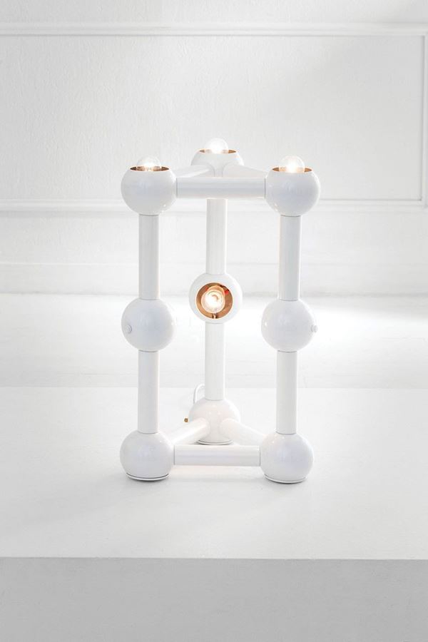 Yonel Lebovici : Lampada da tavolo
Metallo lac  - Auction Design - Incanto Casa d'Aste e Galleria