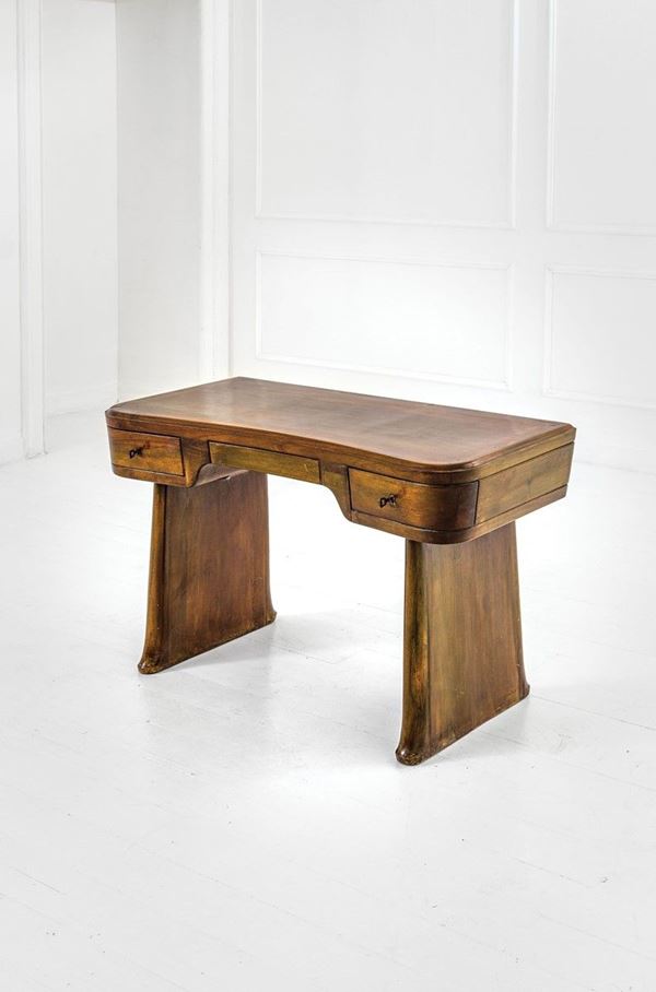 Vittorio Valabrega - Scrittoio- toeletta
Legno di 