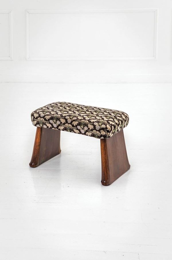 Vittorio Valabrega - Sgabello
Legno di noce, tessu