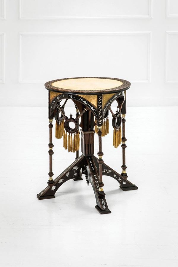 Carlo Bugatti : Tavolino da centro
Noce ebani  - Auction Design - Incanto Casa d'Aste e Galleria