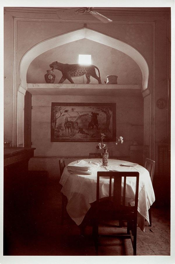 Enzo Obiso : India, Jaipur Narain Singh Hot  - Asta Fotografia - Incanto Casa d'Aste e Galleria
