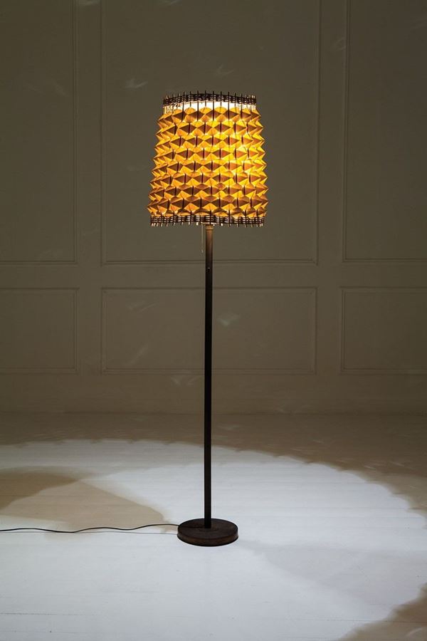 Lampada da terra
Ottone bruni