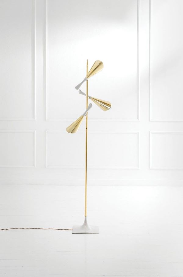 Lightoiler - Lampada da terra
Ottone lucid