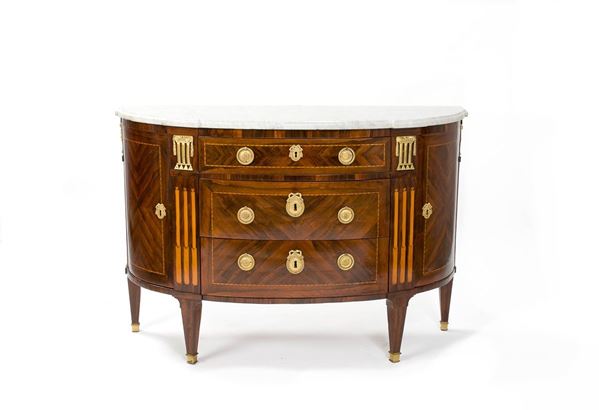 Com&#242;-mezzaluna impiallacciato   - Asta Antiquariato - Asta da fallimento - Incanto Casa d'Aste e Galleria