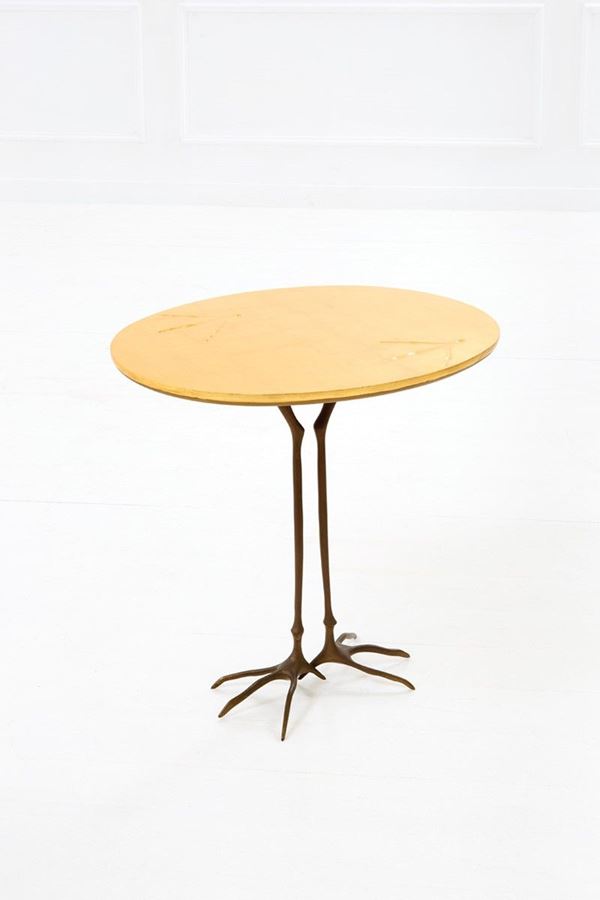 Meret Oppenheim - Tavolino mod. Traccia
Gambe i