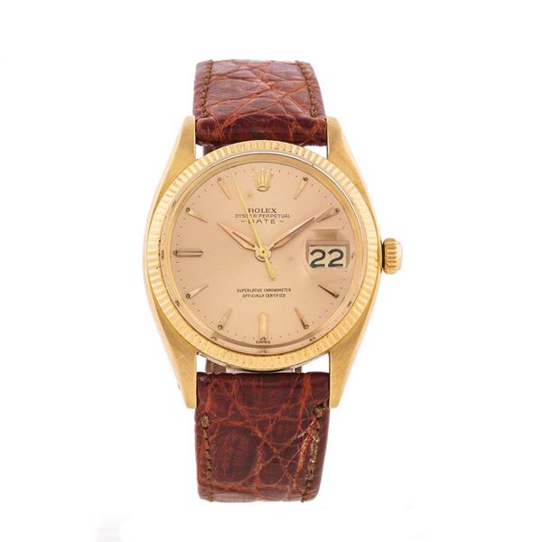 Rolex - Oyster Perpetual Date
Ref. 15