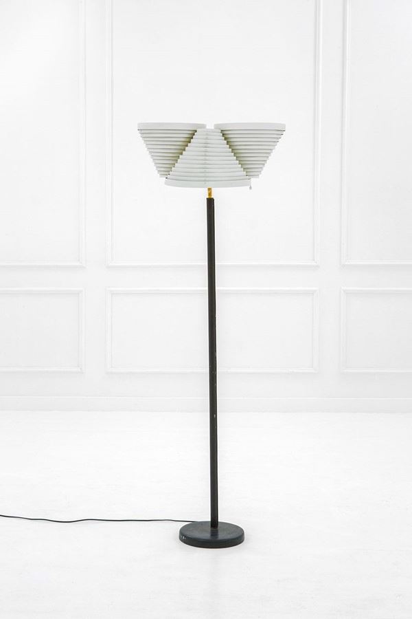Lampada da terra mod. A 809
O  - Asta Design - Incanto Casa d'Aste e Galleria