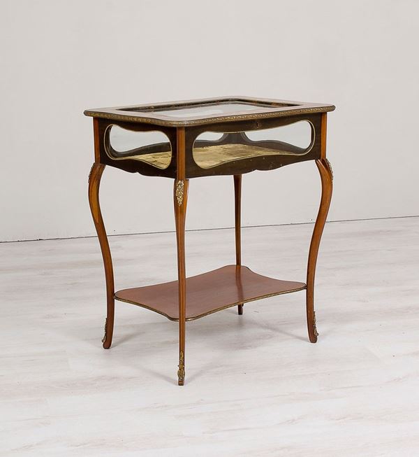 Doppio corpo in mogano
Epoca   - Asta Antiquariato - Incanto Casa d'Aste e Galleria