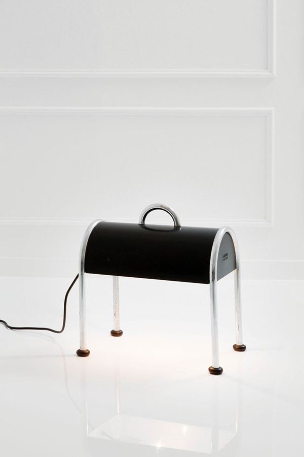 Ettore Sottsass : Lampada da tavolo Valigia
Tub  - Auction Design - Incanto Casa d'Aste e Galleria