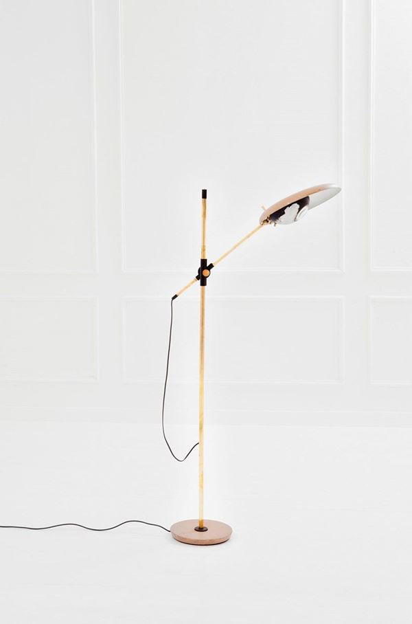 Oscar Torlasco : Lampada da terra
Ottone lucid  - Asta Design - Incanto Casa d'Aste e Galleria