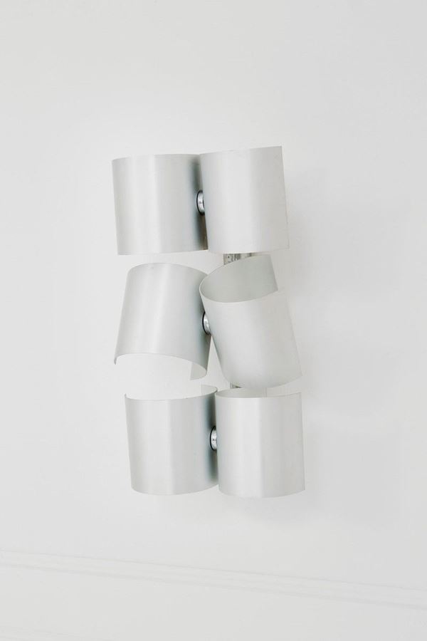 Giuliano Cesari : Lampada da parete 
Struttura   - Auction Design - Incanto Casa d'Aste e Galleria