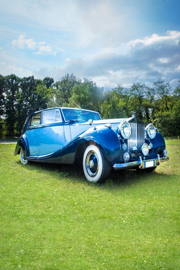 Rolls-Royce - Silver Wraith
C.C. 4.500, ann
