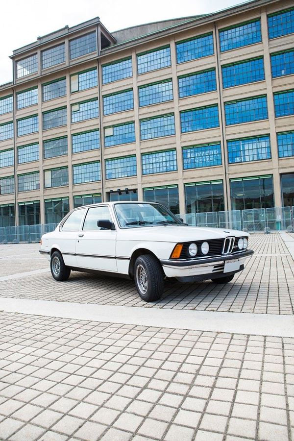 BMW - 323 I E 21
C.C. 2.315, H.P. 1