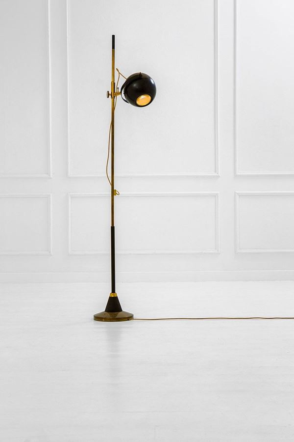 Oscar Torlasco : Lampada da terra
Ottone lucid  - Asta Design - Incanto Casa d'Aste e Galleria