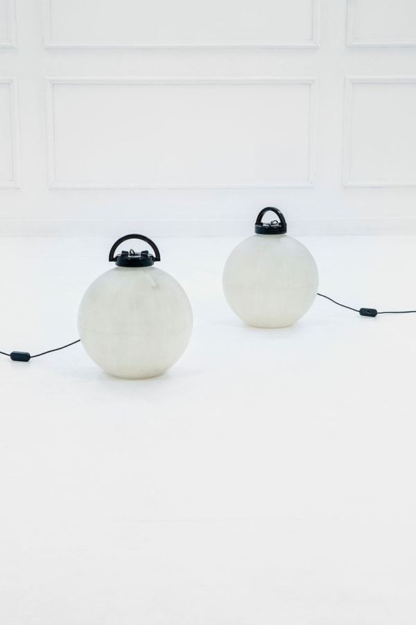 Isao Hosoe : Due lampade da appoggio o da s  - Auction Design - Incanto Casa d'Aste e Galleria