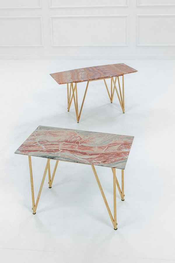 Due tavolini di diversa forma
  - Asta Design - Incanto Casa d'Aste e Galleria