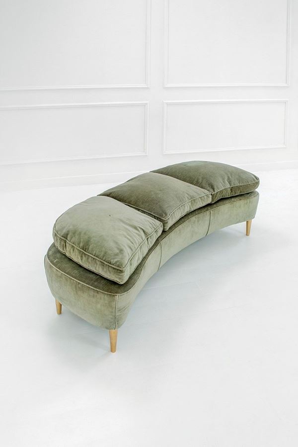 Panca curva
Velluto, piedi in  - Auction Design - Incanto Casa d'Aste e Galleria