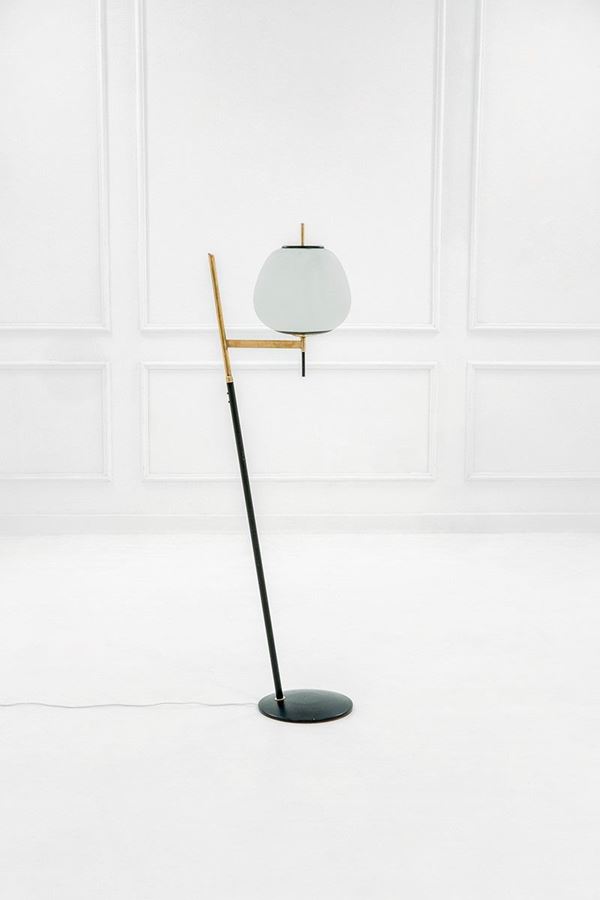 Lampada da terra
Metallo smal