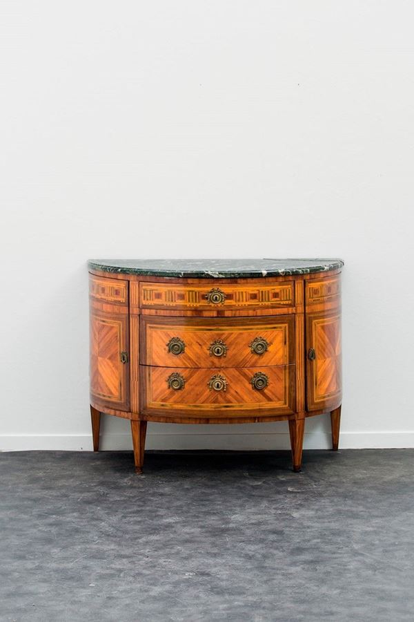 Importante com&#242; a mezzaluna im  - Auction Antiquariato - Incanto Casa d'Aste e Galleria
