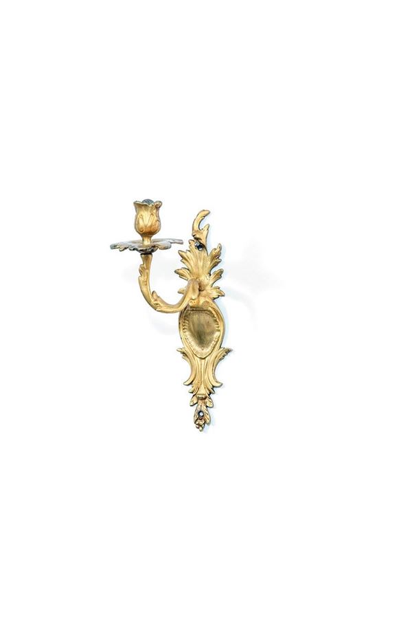 Quattro appliques ad una luce   - Asta Antiquariato - Incanto Casa d'Aste e Galleria