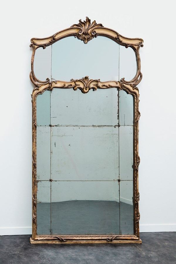 Caminiera in legno intagliato,  - Asta Antiquariato - Incanto Casa d'Aste e Galleria