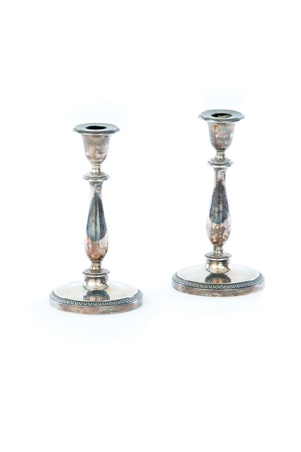 Coppia di candelieri in argent