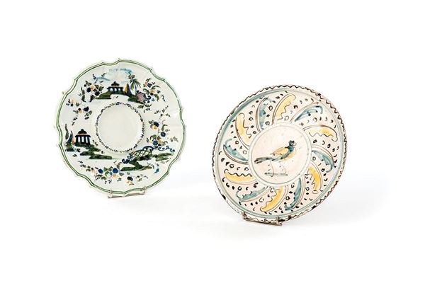 Lotto in maiolica costituito d