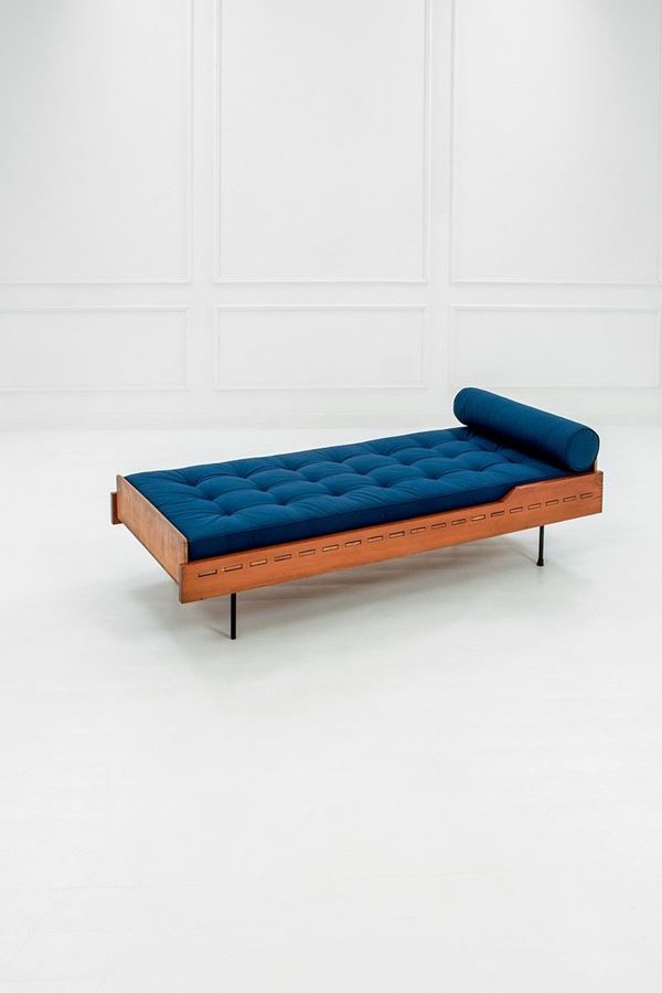 Vittorio Borachia - Day bed
Legno di larice, meta