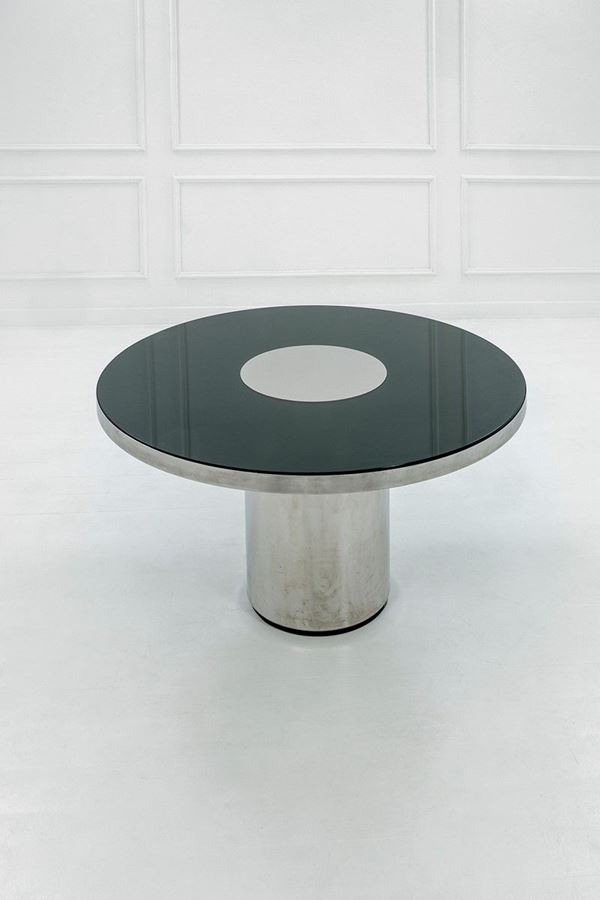 Willy Rizzo : Tavolo
Acciaio lucidato, lami  - Auction Design - Incanto Casa d'Aste e Galleria