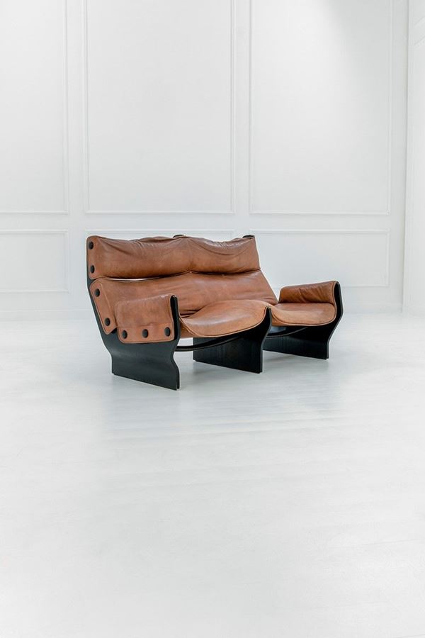 Osvaldo Borsani : Raro divano a due posti mod. C  - Auction Design - Incanto Casa d'Aste e Galleria