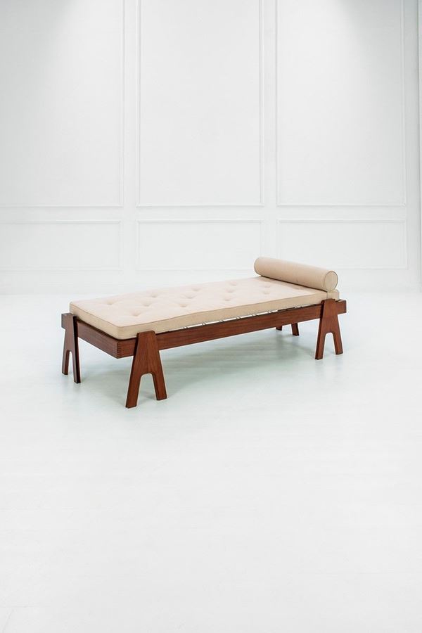 Angelo Mangiarotti, Bruno Morassutti - Raro day bed 
Legno di teak, 