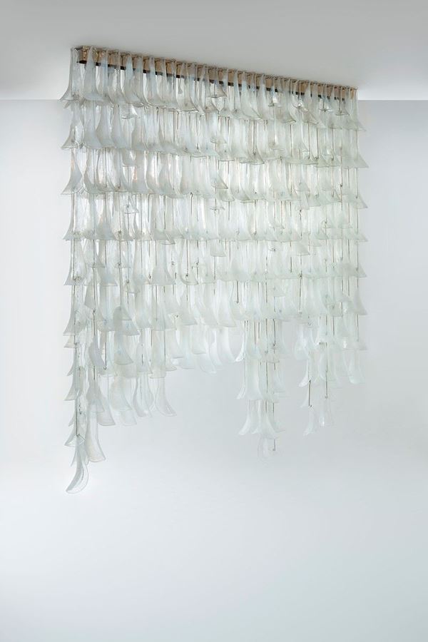 AV Mazzega : Lampadario
Metallo dorato, el  - Auction Design - Incanto Casa d'Aste e Galleria
