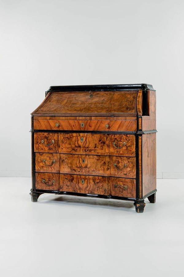 Ribalta lastronata in radica d  - Asta Antiquariato - Incanto Casa d'Aste e Galleria