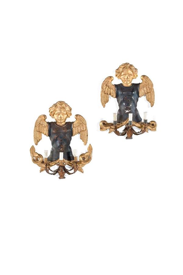 Coppia di appliques in legno d