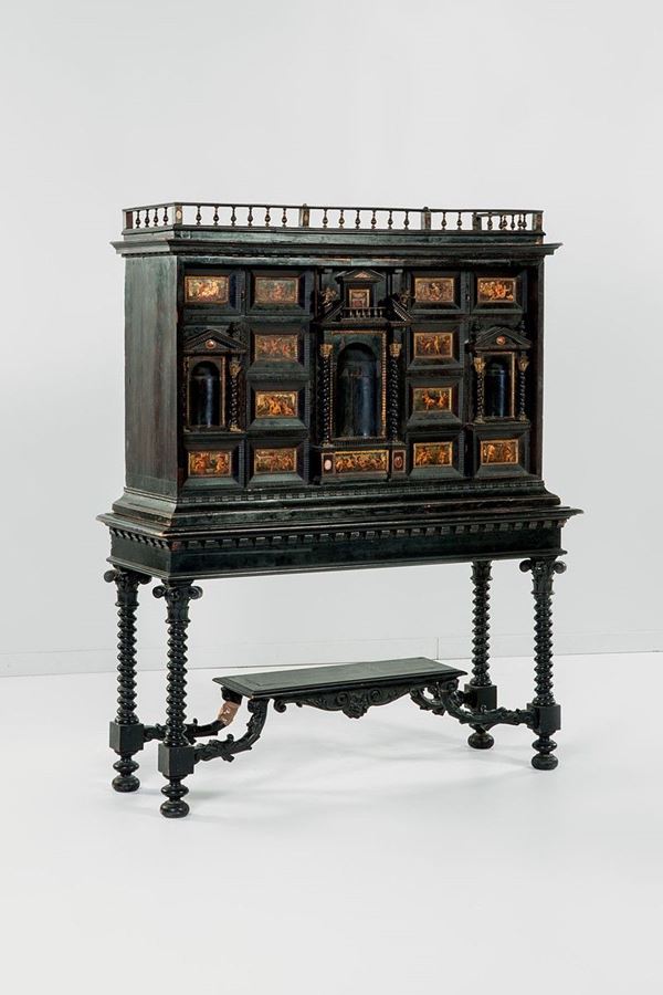 Cabinet in legno ebanizzato di  - Asta Antiquariato - Incanto Casa d'Aste e Galleria