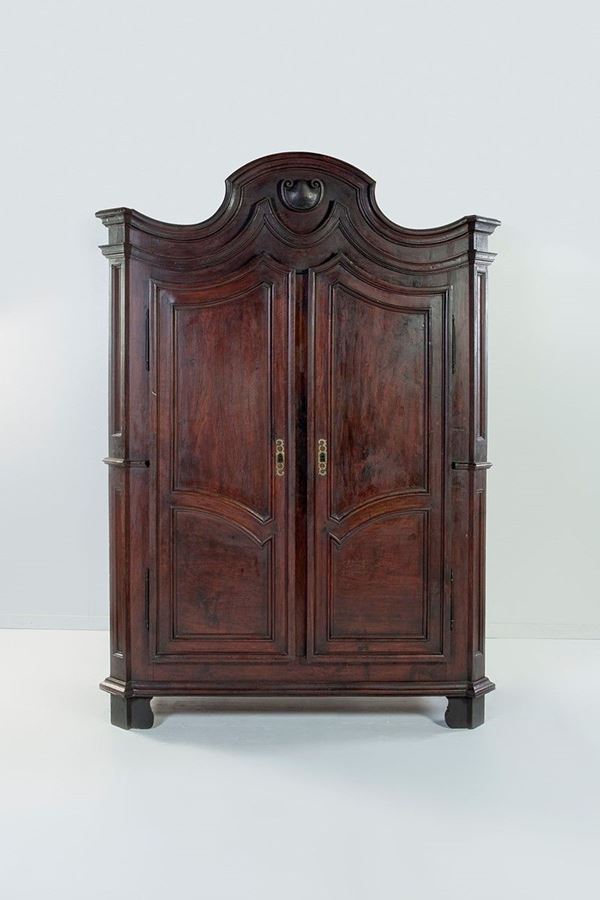 Armadio in noce a due porte, f  - Auction Antiquariato - Incanto Casa d'Aste e Galleria