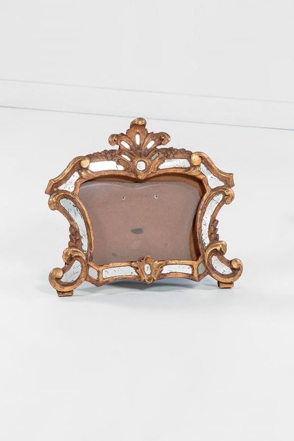 Cartagloria in legno scolpito   - Asta Antiquariato - Incanto Casa d'Aste e Galleria